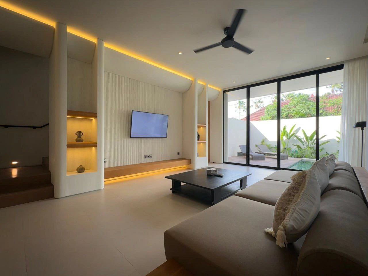ESC Villas (Video included in this post), 2-bed villa for rent in Canggu – photo 3 of 15