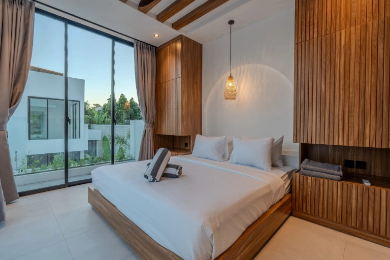 Villa For Rent 3 Bed In Umalas,Kerobokan,Bali, 3-bed villa for rent in Canggu – photo 12 of 15