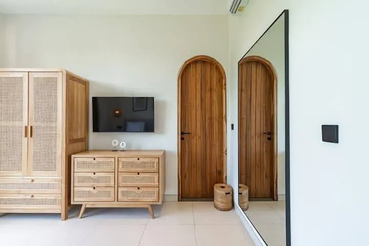 Villa For Rent 1 Bed In Batu Bolong,Canggu Bali, 1-bed villa for rent in Canggu – photo 4 of 15