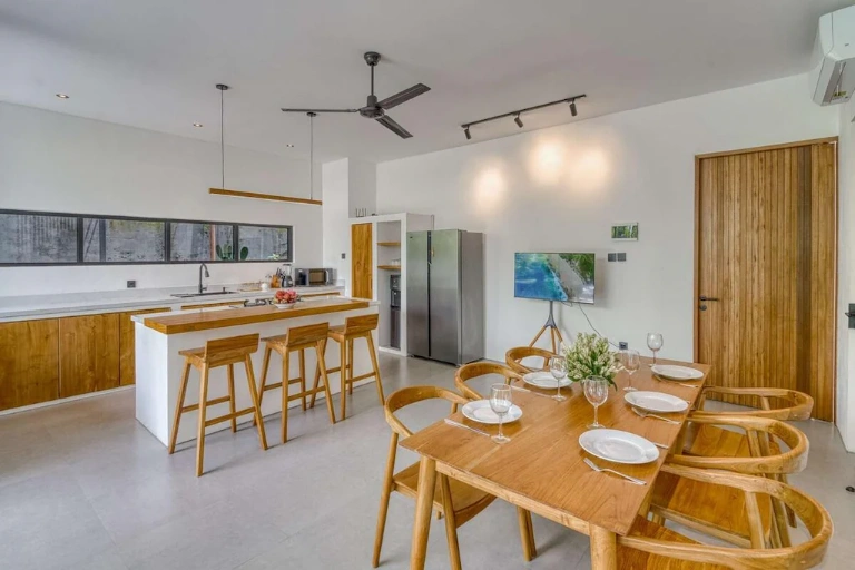 2-Bedroom Villa with Tropical Lifestyle Appeal in Pererenan, 2-bed villa for rent in Pererenan – photo 3 of 15