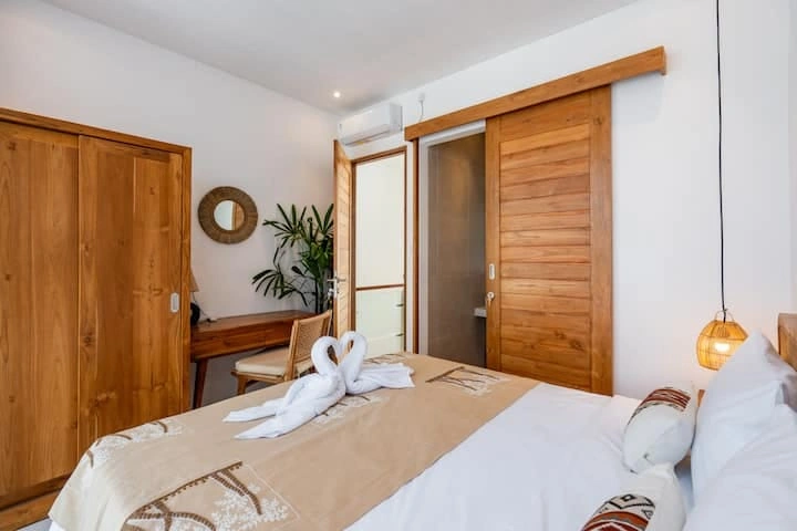 Villa Rent 2 Bed In Padonan,Badung Bali, 2-bed villa for rent in Canggu – photo 5 of 15