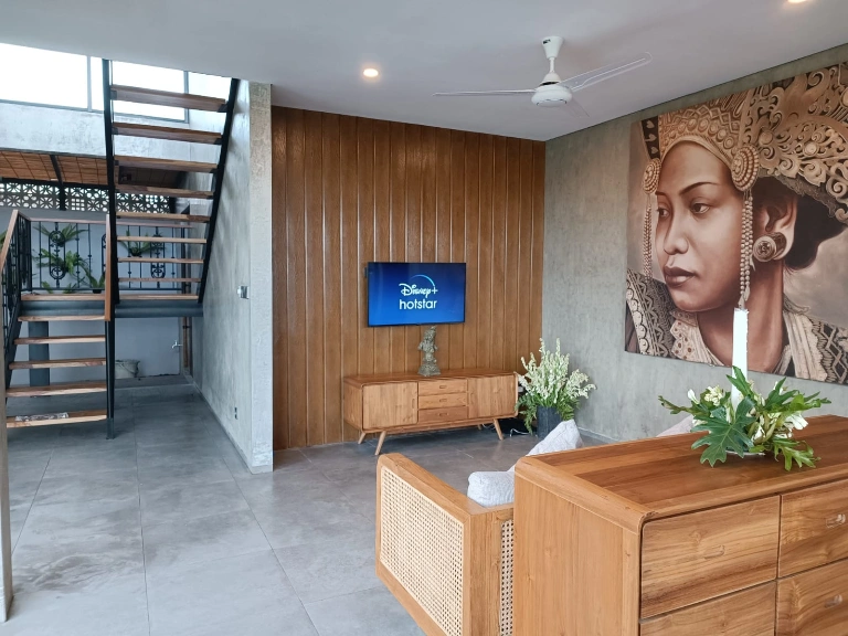 3 Bedroom Nodern Villa for Monthly and Yearly Rent in Kerobokan, 3-bed villa for rent in Seminyak – photo 3 of 15