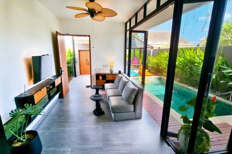 Modern 3BR Work-Friendly Villa in Umalas Quiet Area Near Canggu, 3-bed villa for rent in Canggu – photo 11 of 14