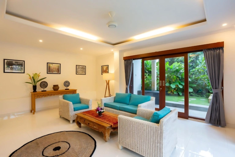 Spacious 3BR Tropical Villa Near Green School & The Flow, 3-bed villa for rent in Canggu – photo 8 of 15