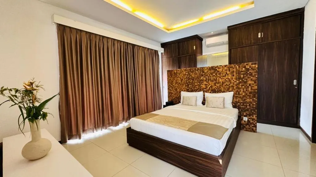 2BR Villa in Berawa, 2-bed villa for rent in Canggu – photo 5 of 15