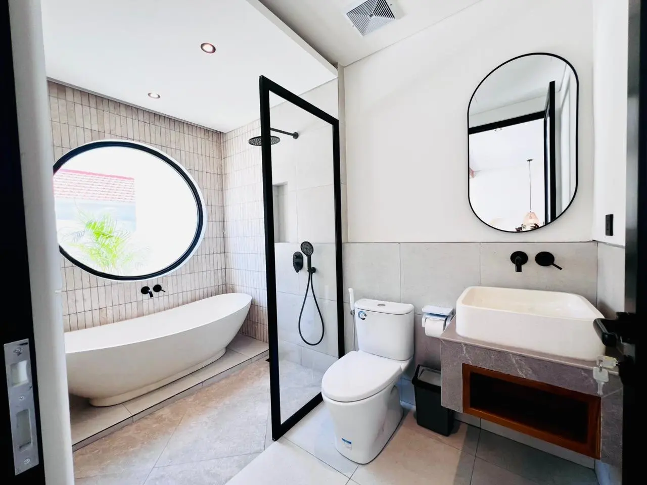 2 Bedrooms Villa in Pererenan, 2-bed villa for rent in Pererenan – photo 6 of 15