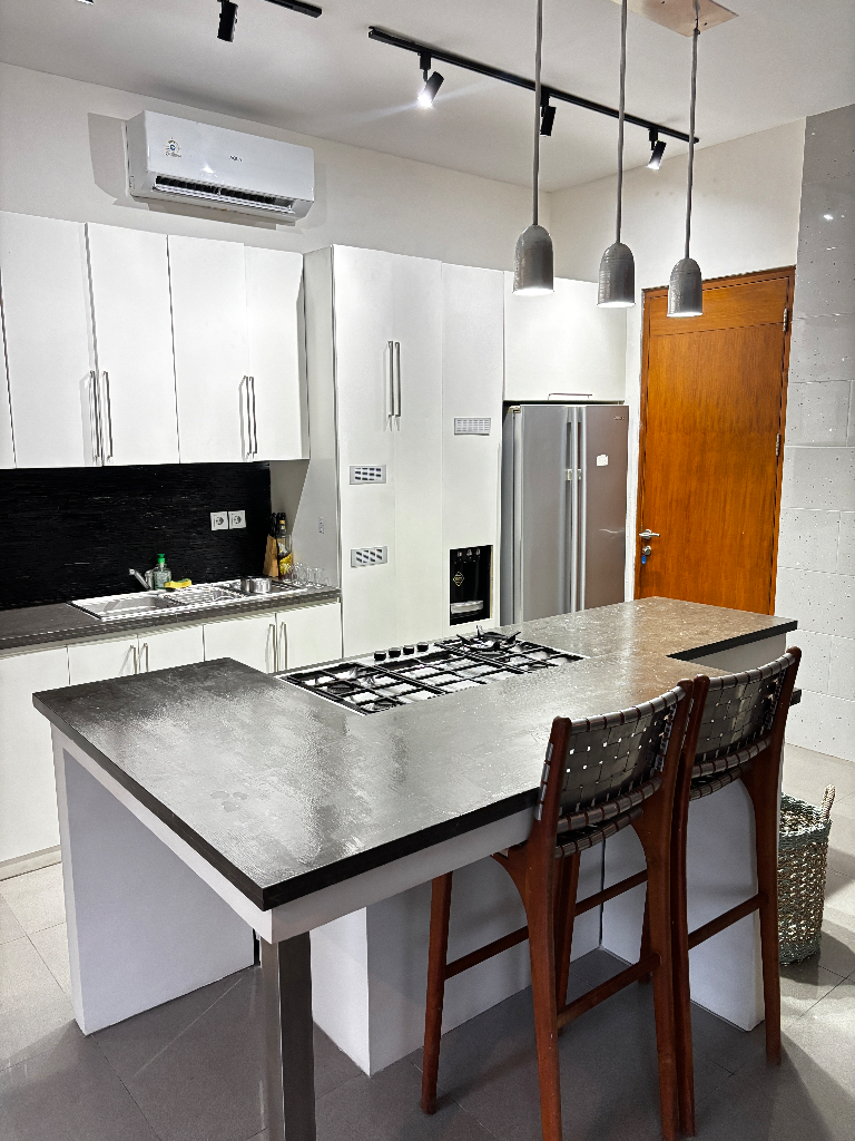 Berawa-4BR Villa with Amazing Rooftop, 4-bed villa for rent in Canggu – photo 5 of 15