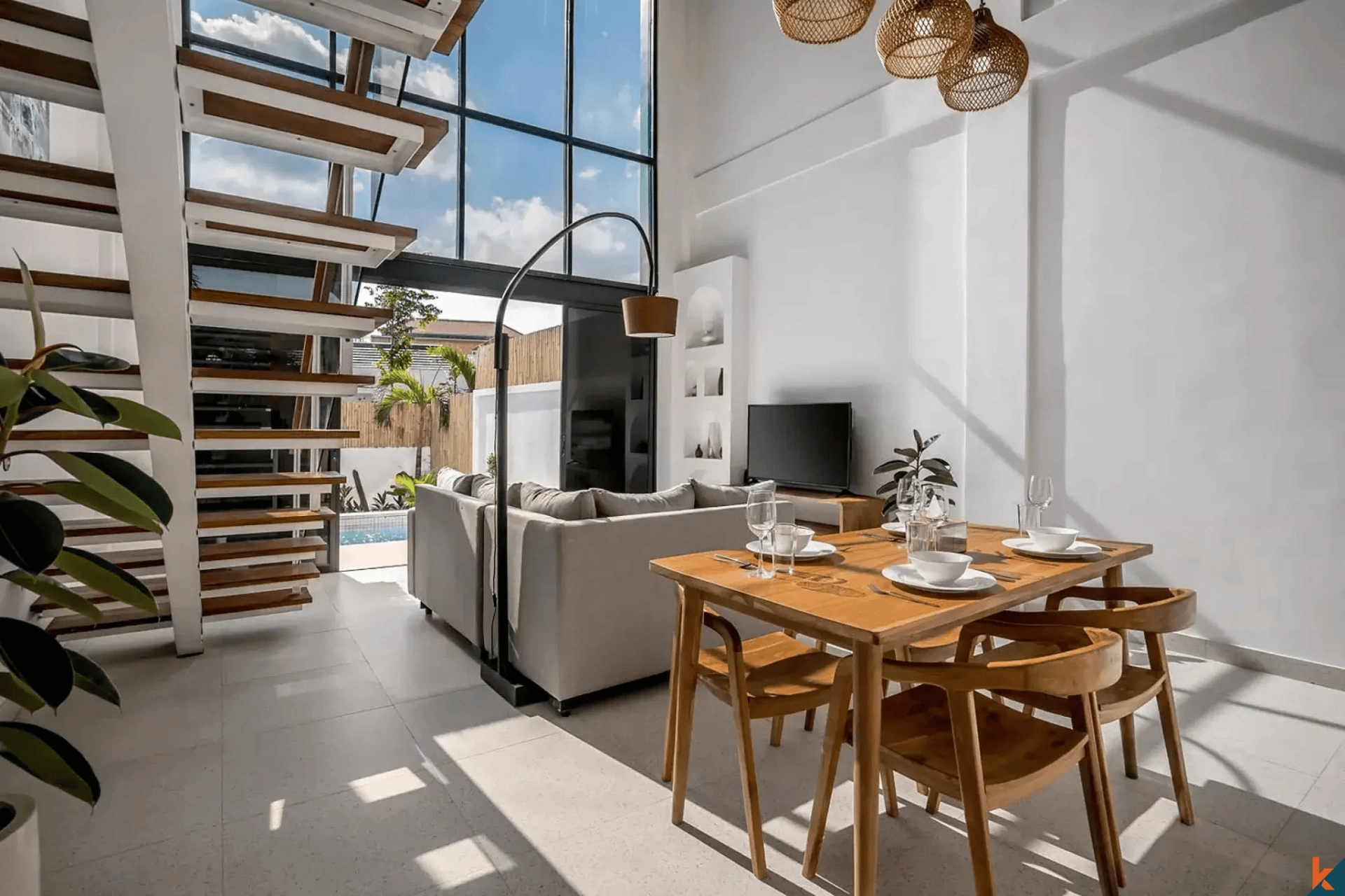 Elara Villa - Luxurious 2 Bedroom Villa, 8 Minutes to the Beach, 2-bed villa for rent in Canggu – photo 7 of 15