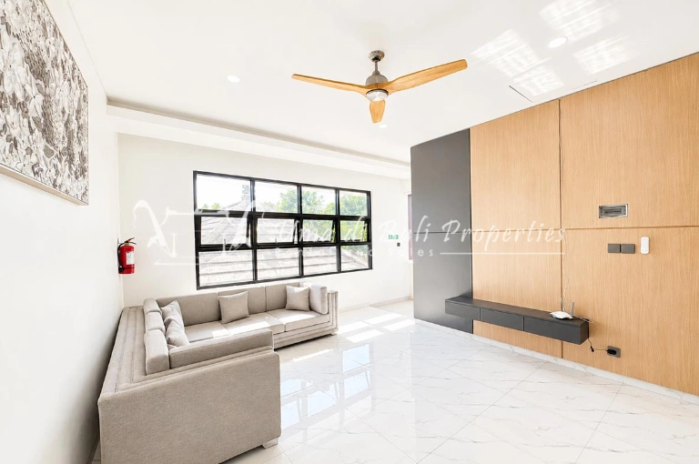 3BR Villa for Rent at Canggu, Bali, 3-bed villa for rent in Canggu – photo 13 of 15