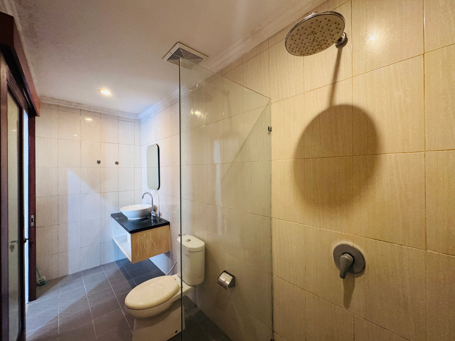 2 Bedroom Balinese Villa in Canggu Babakan, 2-bed villa for rent in Canggu – photo 8 of 15