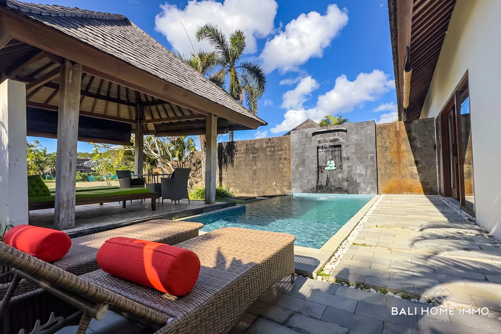 Spacious 1 Bedroom Villa with Golf Course View for Rent in Bingin, 1-bed villa for rent in Uluwatu – photo 2 of 8