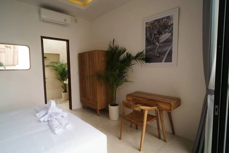 Villa For Rent 2 Bed In Umalas,Kerobokan Bali, 2-bed villa for rent in Canggu – photo 14 of 15