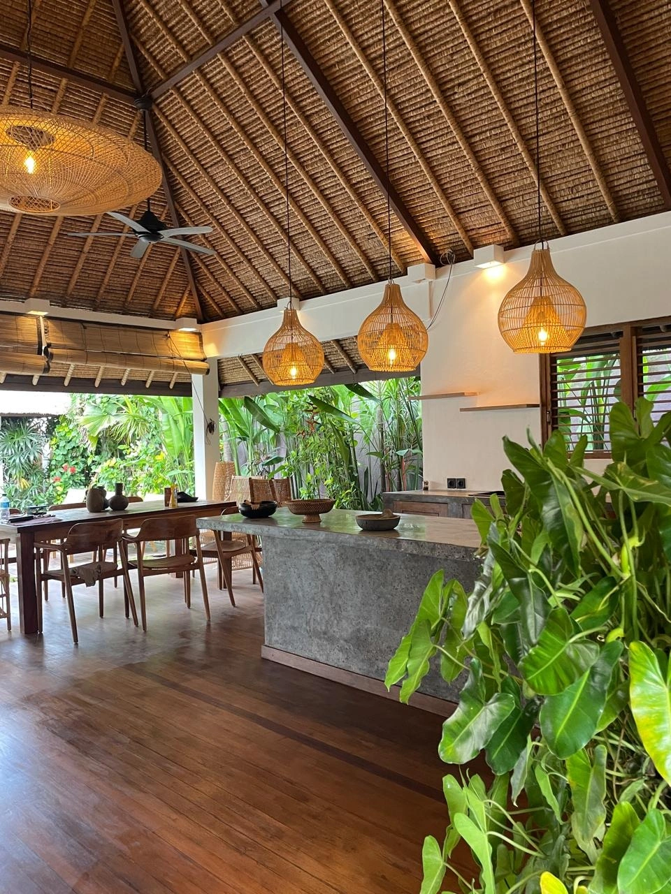 Villa For Rent 4 Bed In Canggu,Badung Bali, 4-bed villa for rent in Canggu – photo 11 of 15