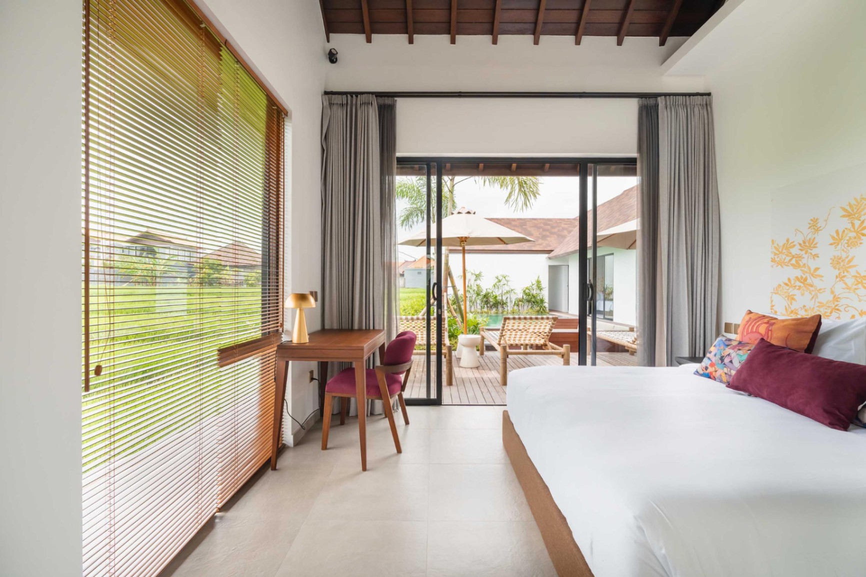 Rocca Bella - Hidden Gem 4BD Villa w/ Ricefiedls View Canggu, 4-bed villa for rent in Canggu – photo 10 of 15