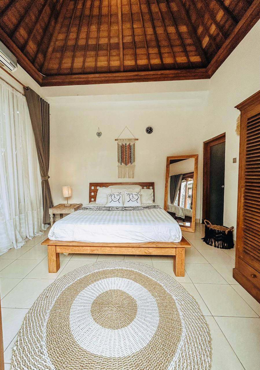 3 Bedroom Villa in Seminyak, 3-bed villa for rent in Seminyak – photo 14 of 14