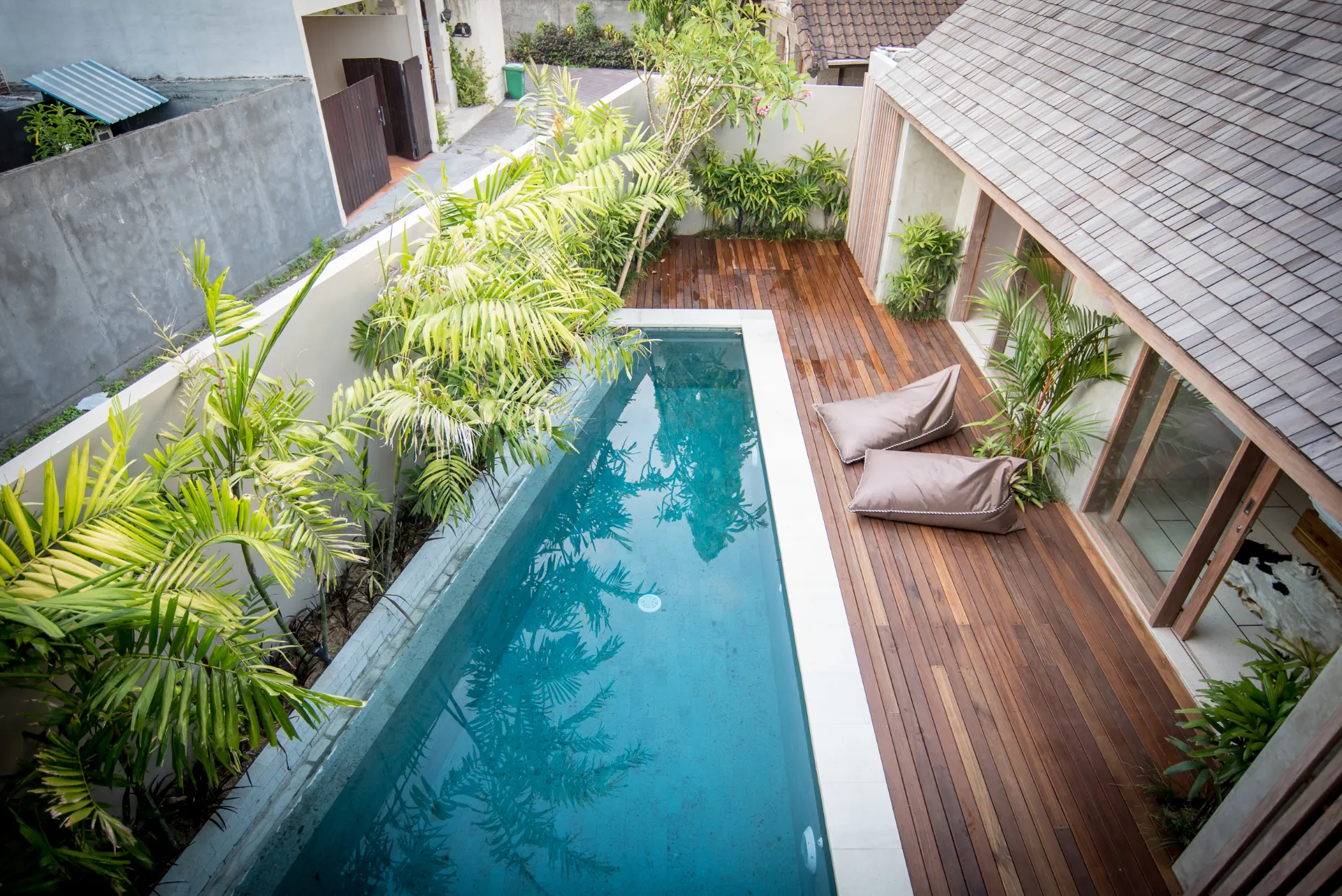 Stylish 2BR Modern Tropical Villa w/ Mezzanine & Private Pool, 2-bed villa for rent in Canggu – photo 15 of 15