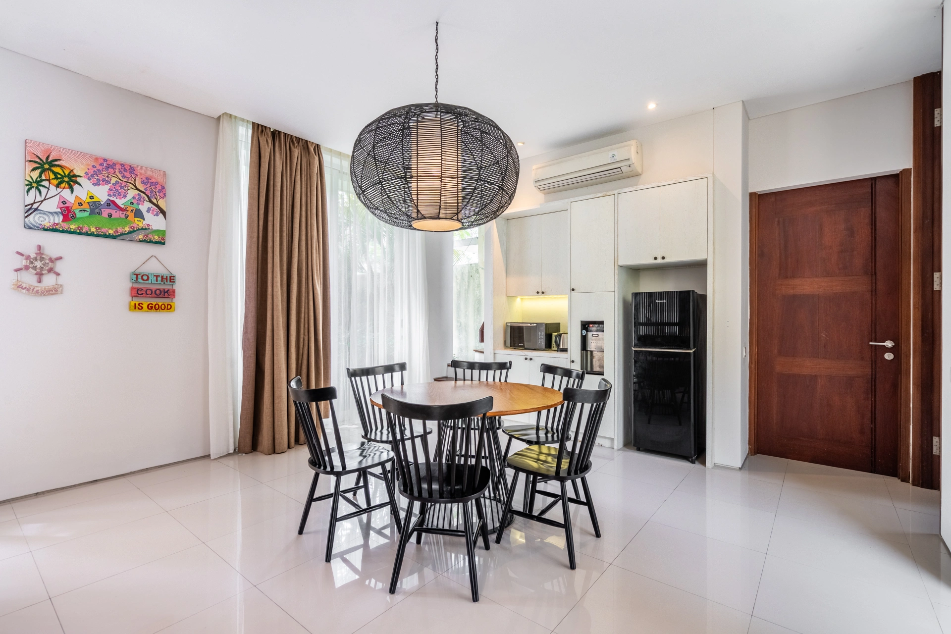 Three Bedroom Private Pool Villa in Nusa Dua Bali, 3-bed villa for rent in Nusa Dua – photo 13 of 15