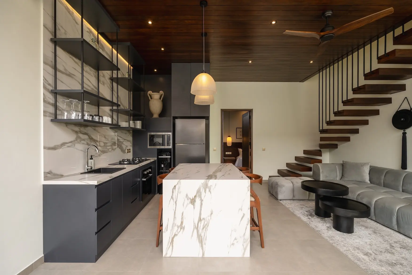 Rocca Bella - Stylish 2BR Loft w/ Pool – Canggu, 2-bed villa for rent in Canggu – photo 10 of 15