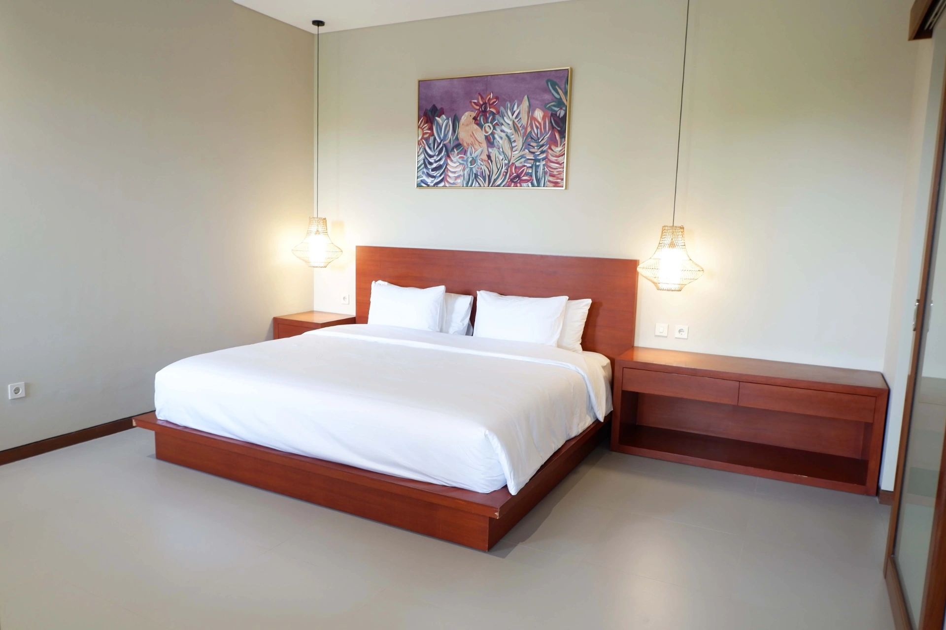 3 BR Villa in Kerobokan, Seminyak, 3-bed villa for rent in Seminyak – photo 7 of 15