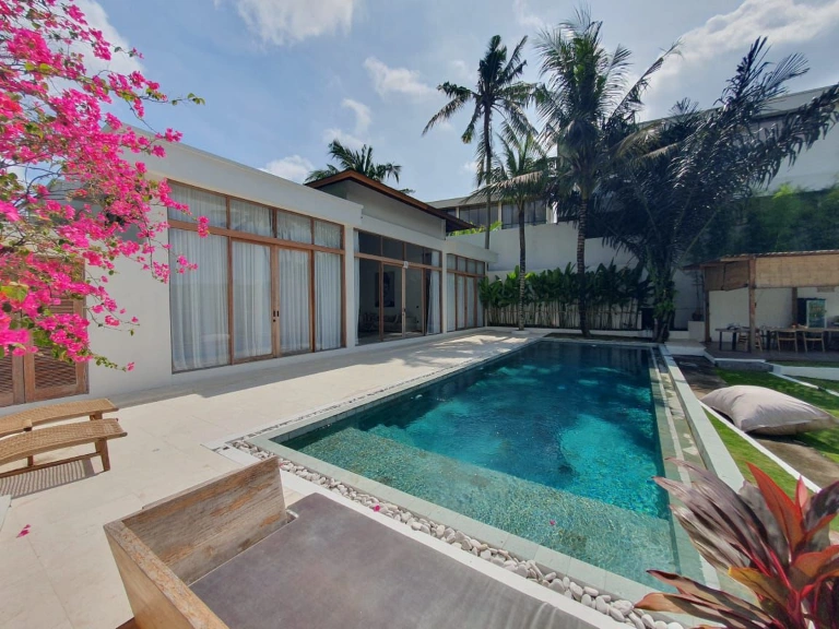 5BR Villa at Cepaka Munggu for Yearly Rent or Leasehold, 5-bed villa for rent in Canggu – photo 4 of 15