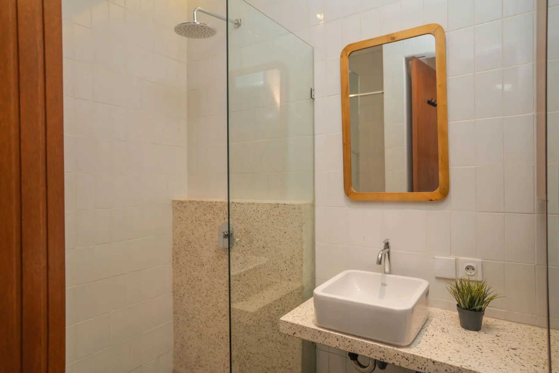 1BR Apartment at Berawa, 1-bed villa for rent in Canggu – photo 4 of 5