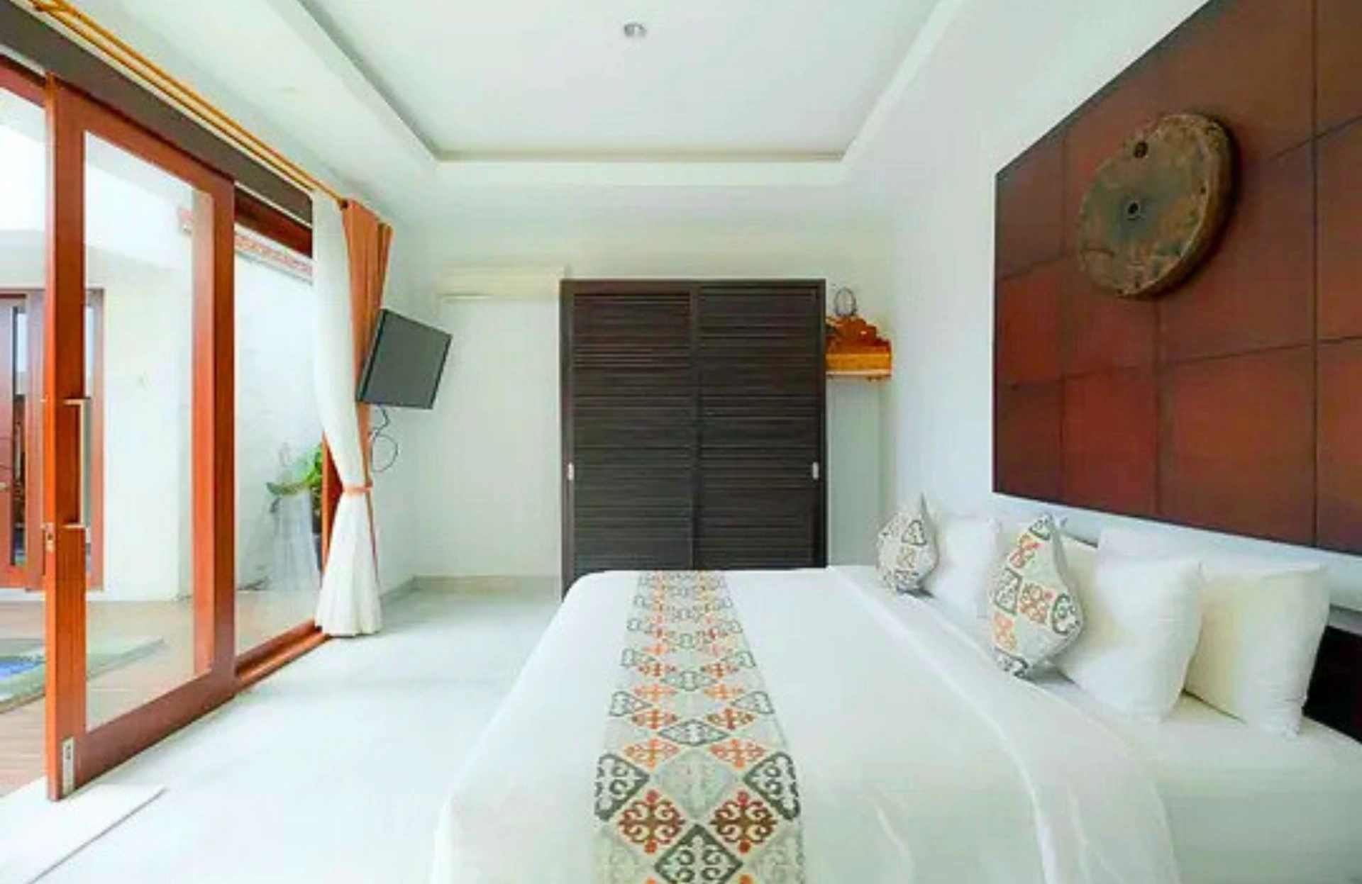 5BR in Canggu - Villa Estetika, 5-bed villa for rent in Canggu – photo 6 of 15