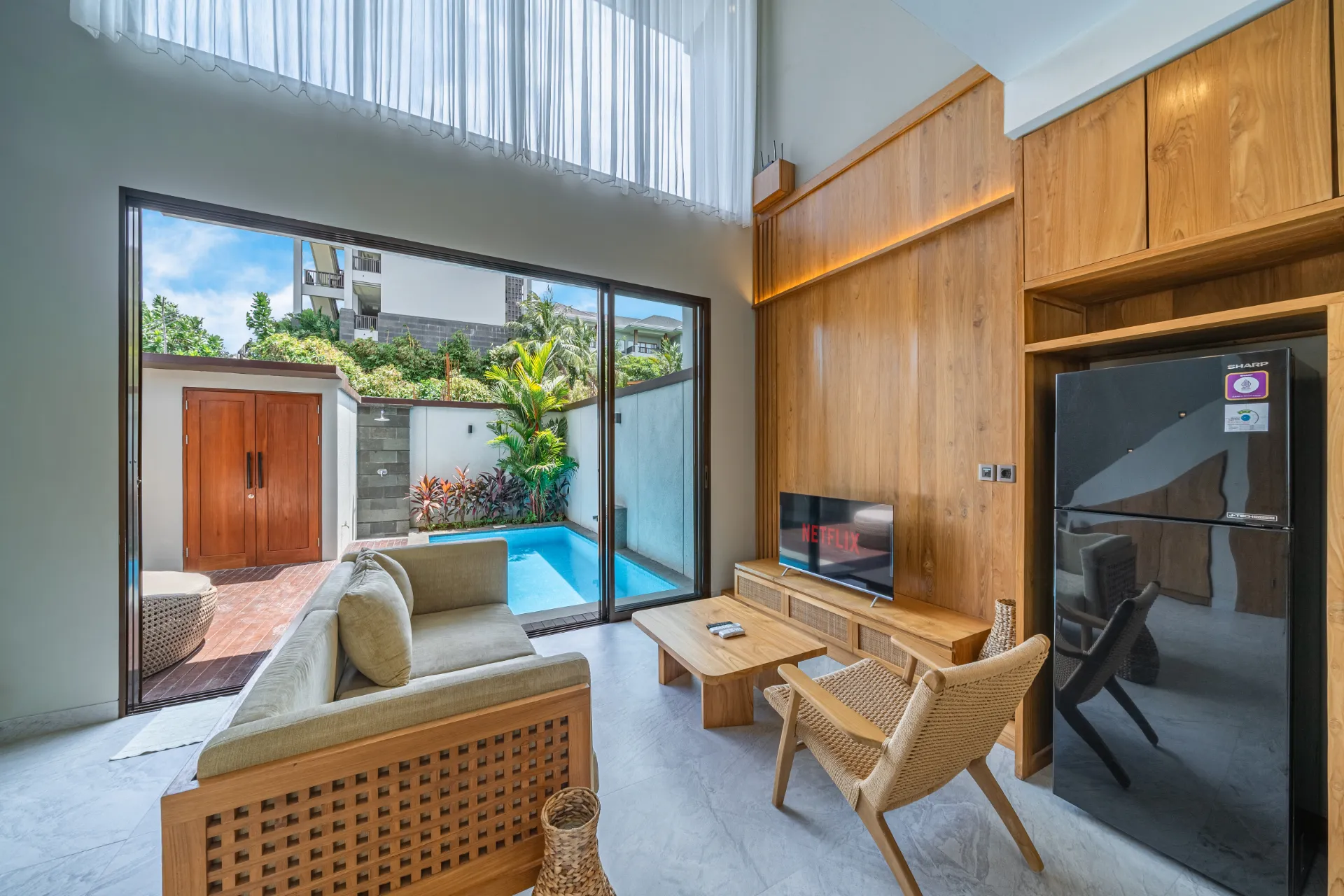 Villa Echo - Brand New Luxury 1-Bedroom Loft Villa next to Echo Beach, 1-bed villa for rent in Canggu – photo 9 of 14