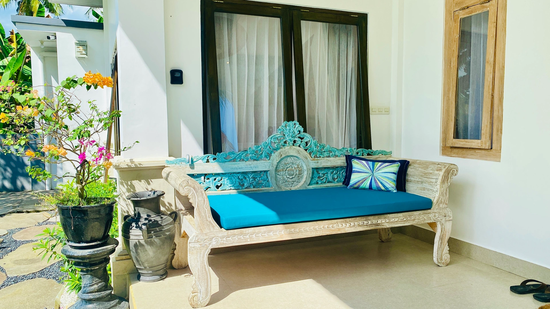 Brand new, completely private luxury villa in Lovina, North Bali, 3-bed villa for rent in North Bali – photo 4 of 15
