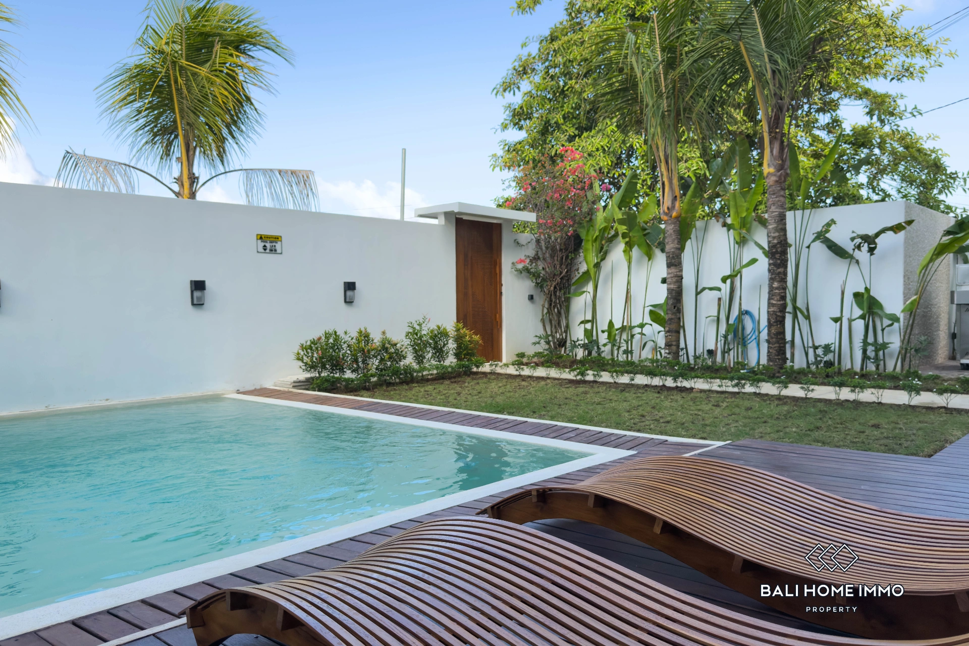 Beautiful 3 Bedrooms for Rent & Sale near Karma Kandara Beach, 3-bed villa for rent in Uluwatu – photo 2 of 15