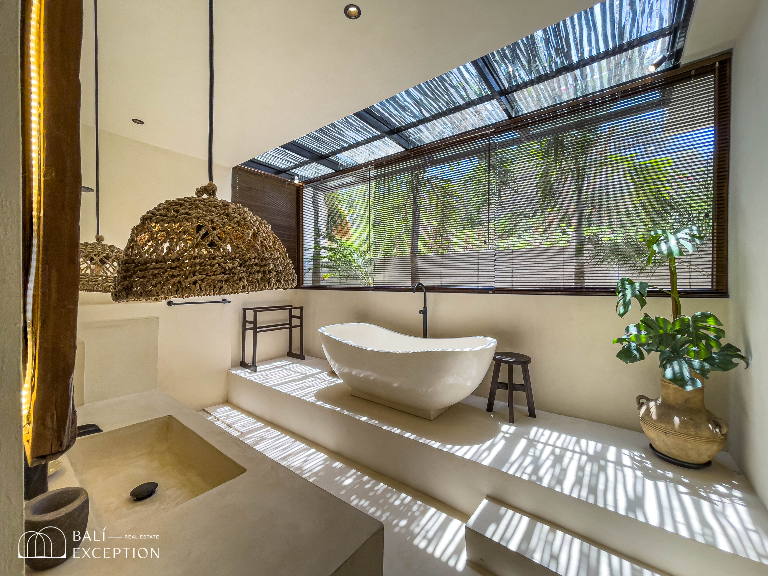 Ocean View Villa in Padang2 with Private Pool and Rooftop Ocean & Jungle View, 3-bed villa for rent in Uluwatu – photo 11 of 15