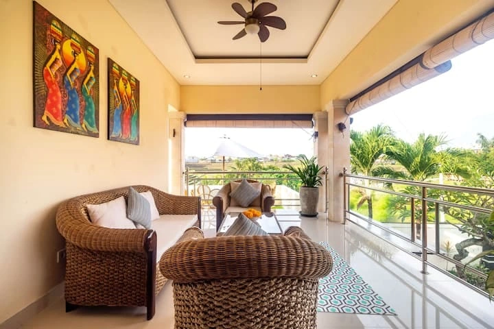 Villa For Rent 4 Bed In Tumbak Bayuh,Badung Bali, 4-bed villa for rent in Pererenan – photo 8 of 15