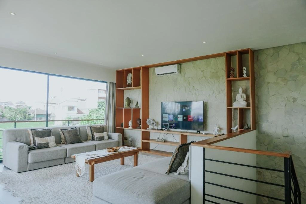 3BR Luxury Villa in Berawa Canggu, 3-bed villa for rent in Canggu – photo 12 of 15