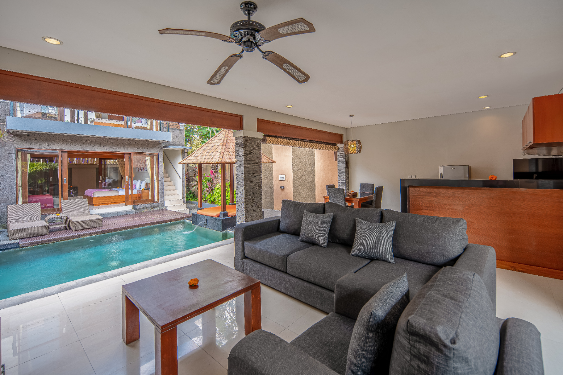 2 Bedroom Villa Fully Furnished Close to Nyanyi Beach, 2-bed villa for rent in Tabanan – photo 4 of 15