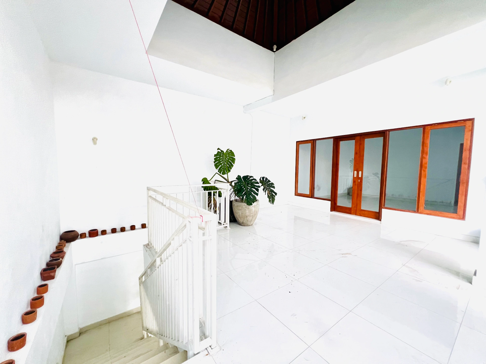 3 Bedroom Villa Walking Distance to Canggu Beach, 3-bed villa for rent in Canggu – photo 4 of 15