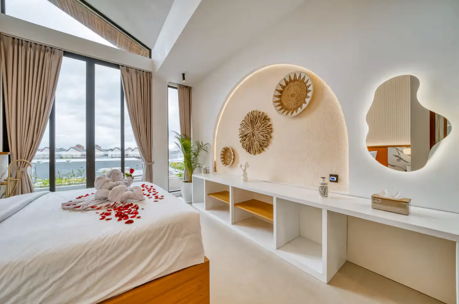 Tropical Charm 2bd Canggu Villa w/ Bathtub in Bedroom | Construction Near, 2-bed villa for rent in Canggu – photo 7 of 15