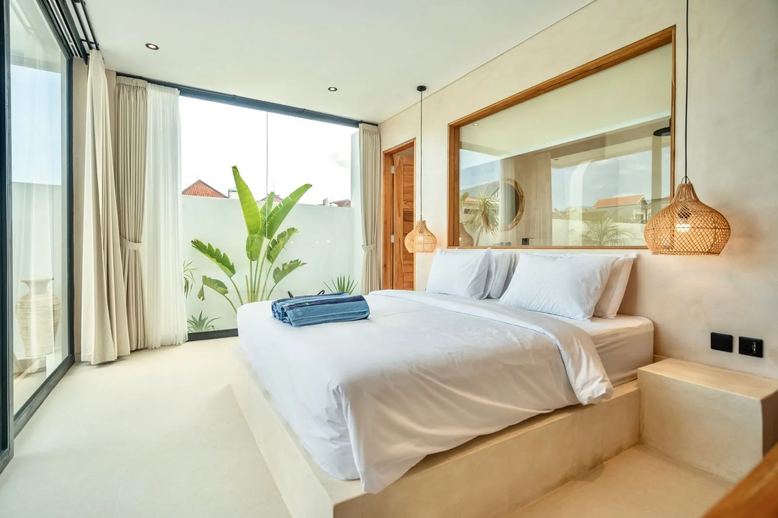 Villa For Rent 2 Bed In Padonan,Tibubeneng Bali, 2-bed villa for rent in Canggu – photo 5 of 15