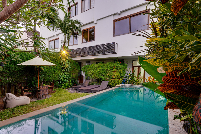 2 Bedrooms Villa in Berawa, 2-bed villa for rent in Canggu – photo 10 of 10
