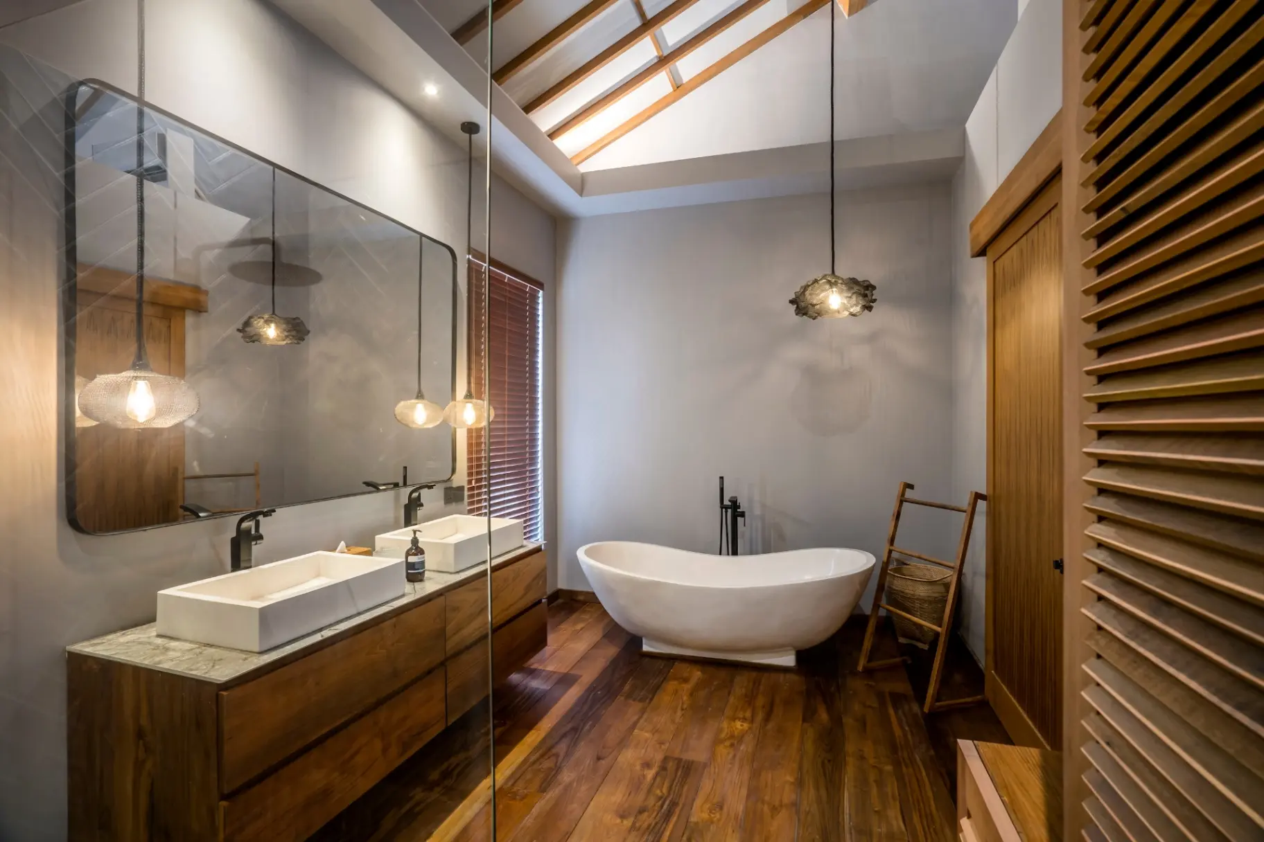Villa Sessun - Luxury 3BD Townhouse w/ Pool Near Pererenan Beach, 3-bed villa for rent in Pererenan – photo 7 of 15