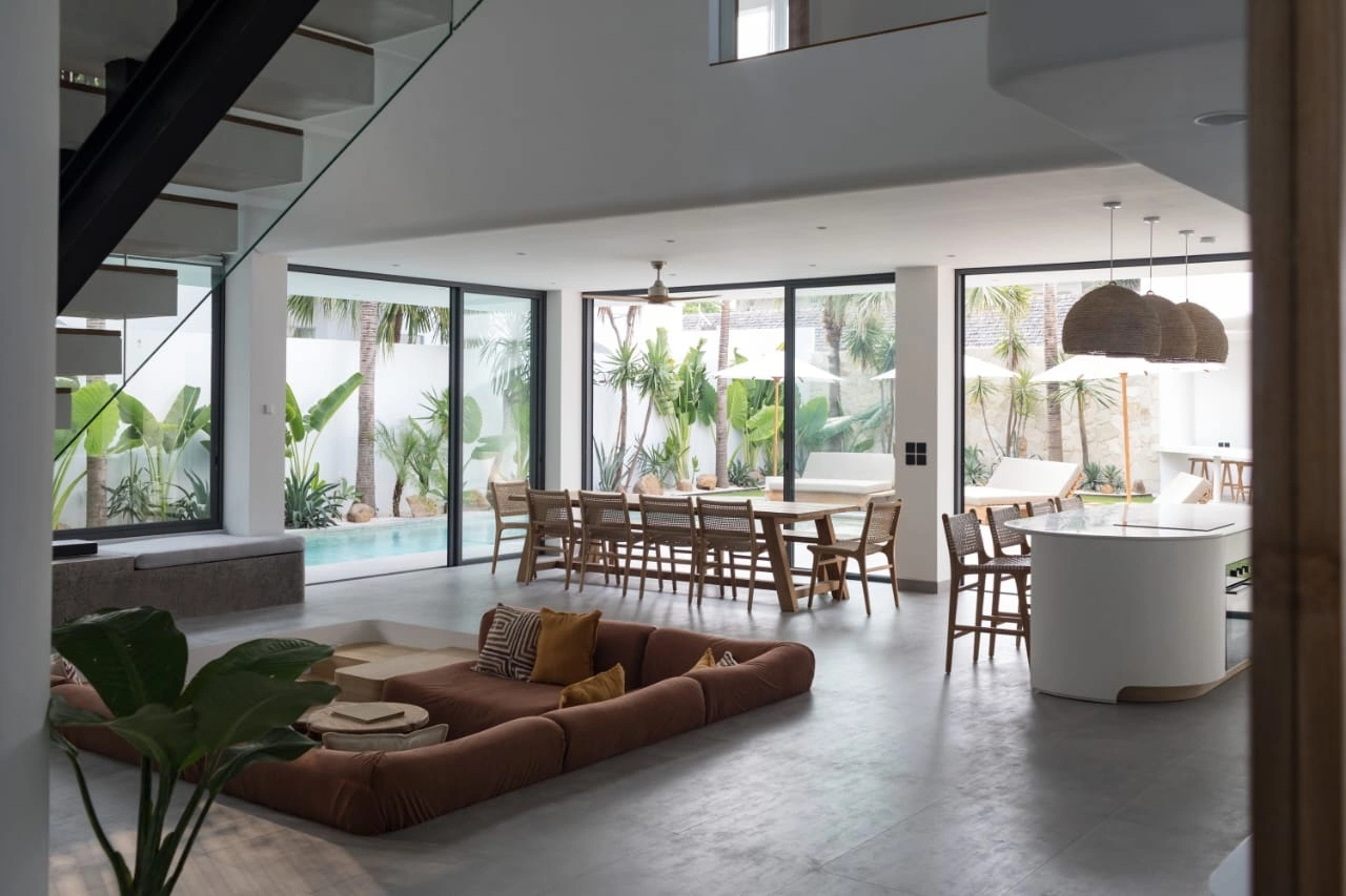 Villa For Rent 5 Bed In Berawa,Tibubeneng Bali, 5-bed villa for rent in Canggu – photo 13 of 15