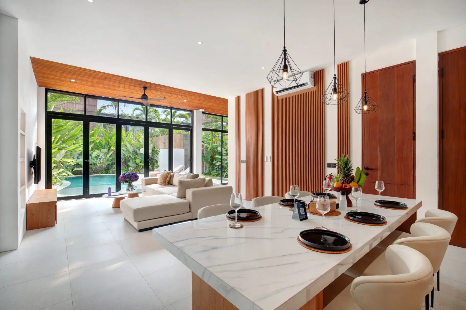 3BR Paradise Villa in Central of Canggu! +Rooftop & pool. Aquamarine Villa I, 3-bed villa for rent in Canggu – photo 7 of 15