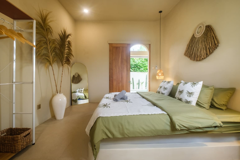 2BR Modern Villa Tumbak Bayuh, 2-bed villa for rent in Pererenan – photo 5 of 15