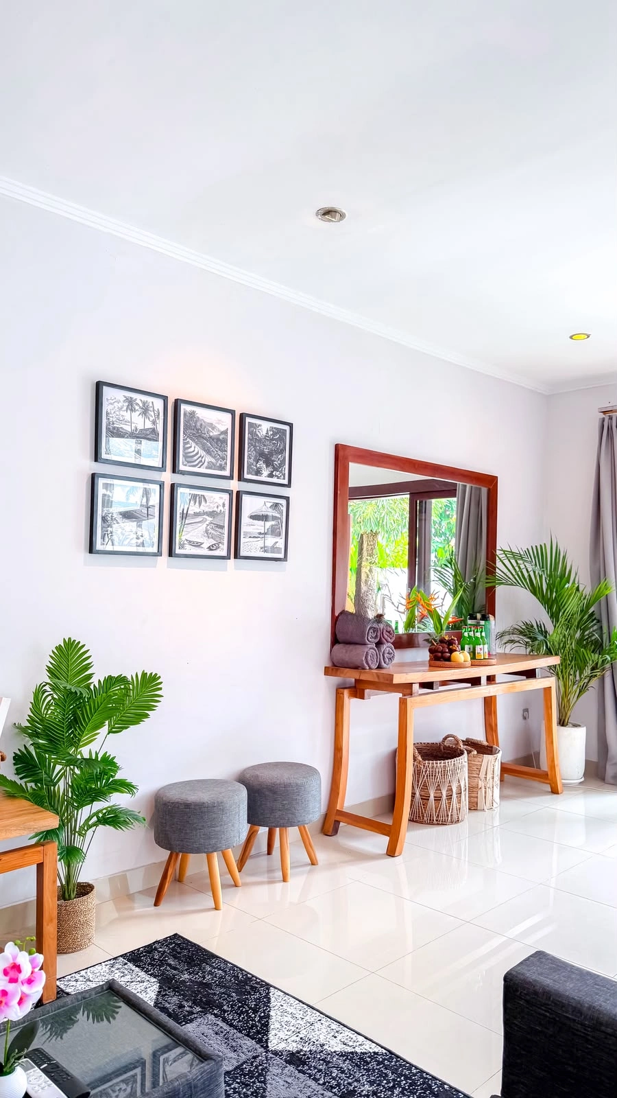 2BR Villa Kerobokan, 2-bed villa for rent in Seminyak – photo 12 of 14