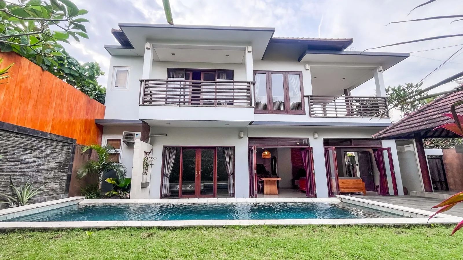 Villa Almera – 2 Bedroom Villa with Private Pool & Garden in Canggu, 2-bed villa for rent in Canggu – photo 11 of 15
