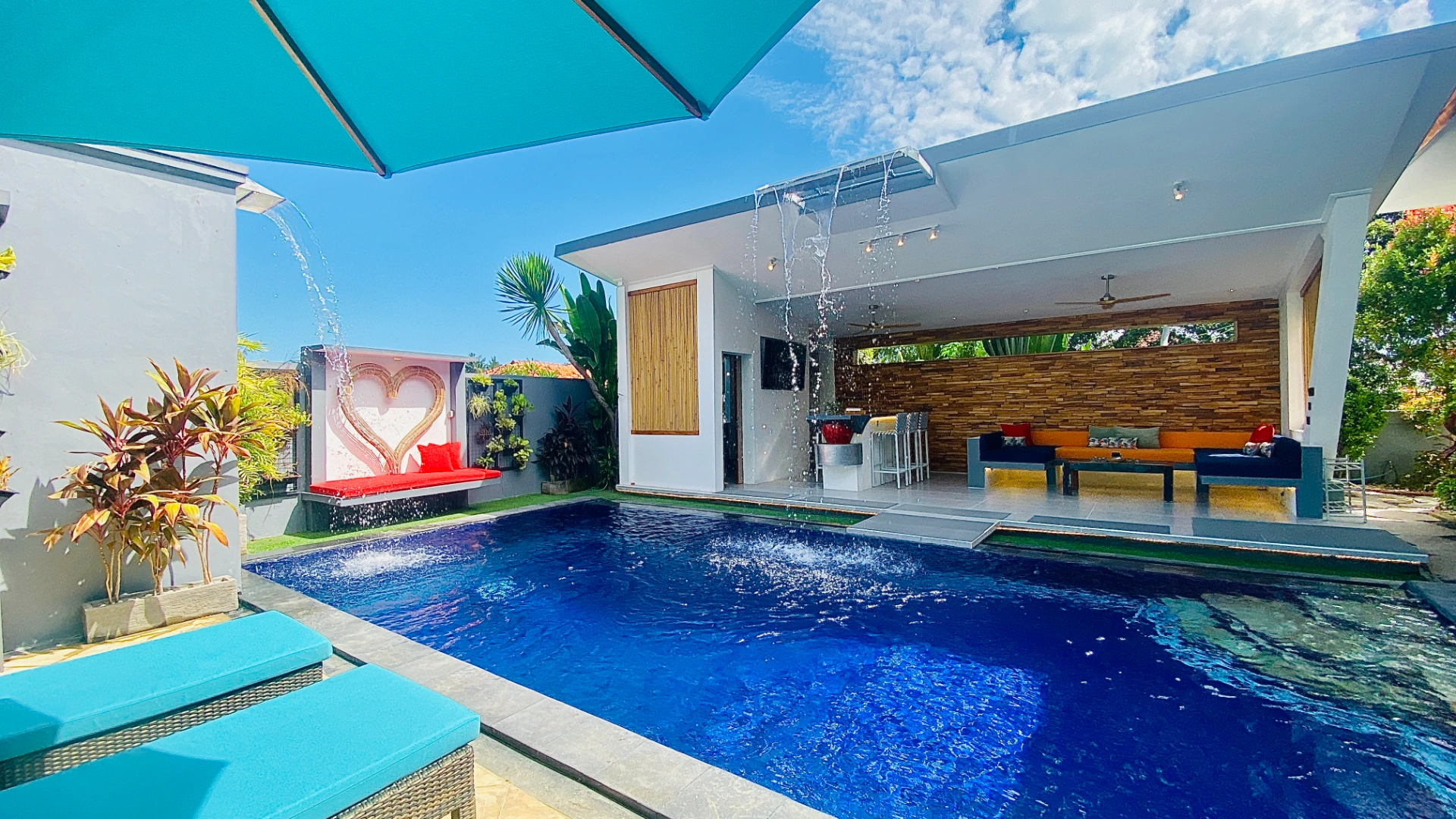 Brand new, completely private luxury villa in Lovina, North Bali, 3-bed villa for rent in North Bali – photo 12 of 15