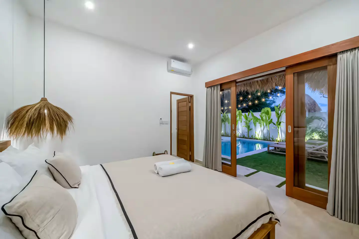 Balinese Modern Style Villa for Monthly Rent , Pererenan, 3-bed villa for rent in Pererenan – photo 9 of 15