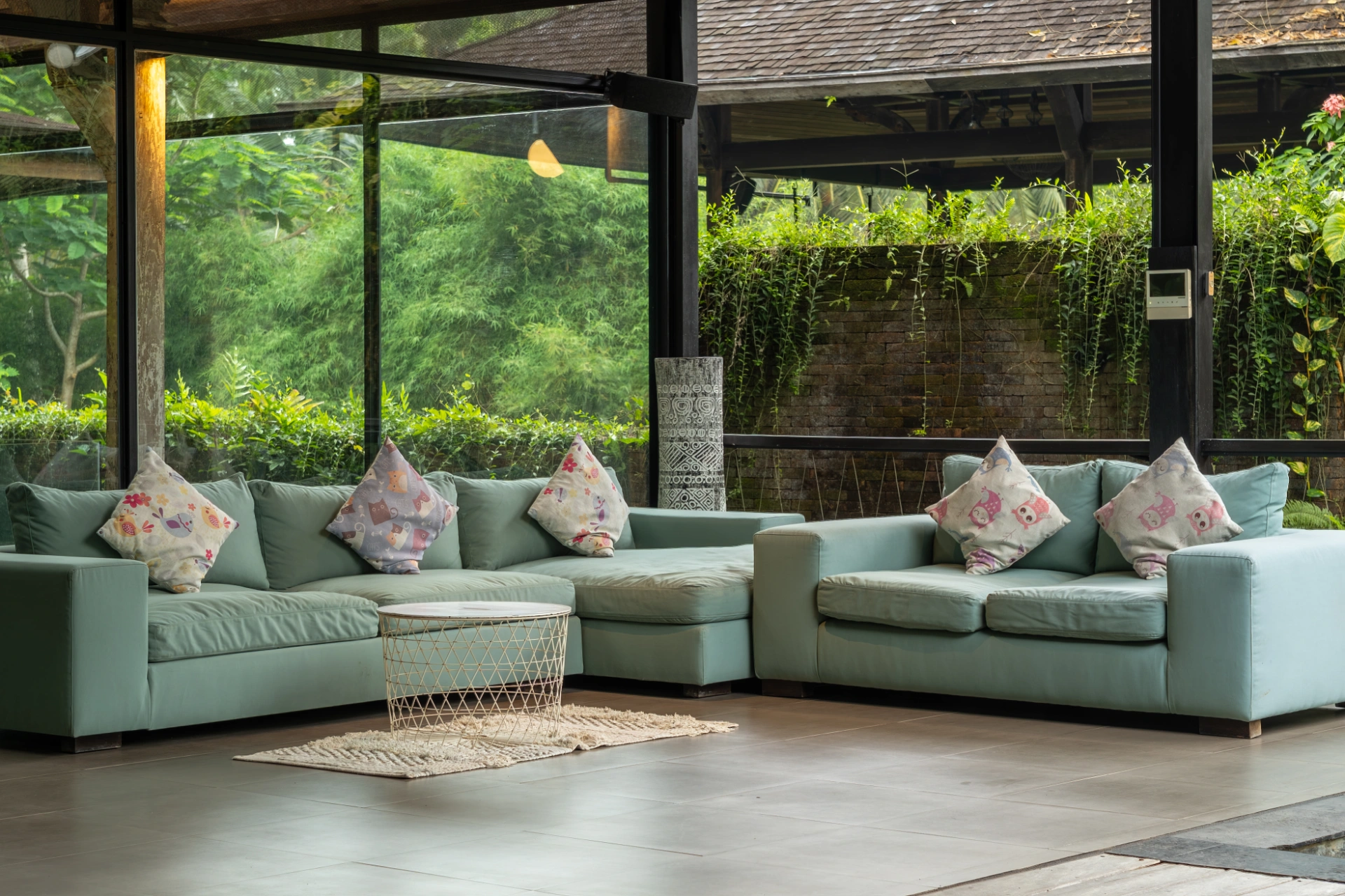 Belvedere Castle of Glass - 4BR Luxury Villa in Ubud, 4-bed villa for rent in Ubud – photo 8 of 15