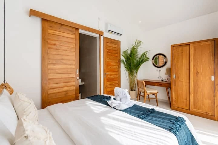 Villa Rent 2 Bed In Padonan,Badung Bali, 2-bed villa for rent in Canggu – photo 14 of 15
