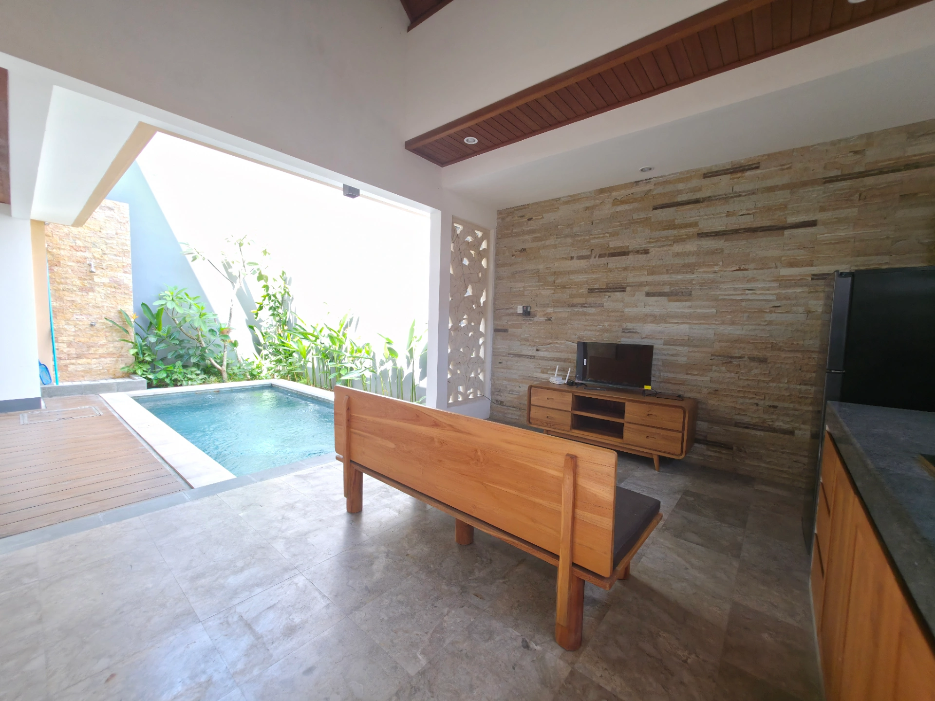 Modern Tropical Villa The Eighteenth in Sanur Renon Tukad balian Bali Pool 2BR, 2-bed villa for rent in Sanur – photo 6 of 15