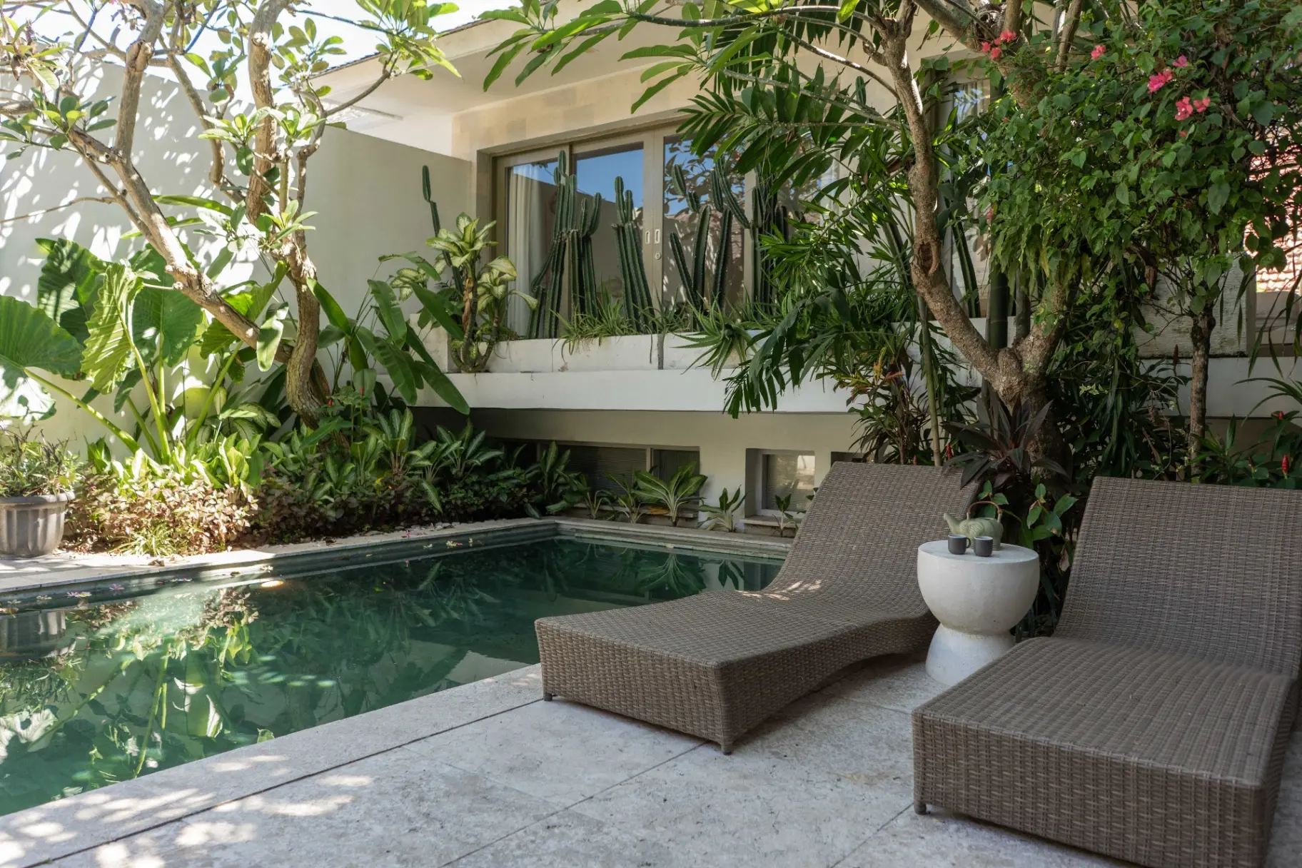 Breezy 4BR Villa w/ Private Pool and Spa, 4-bed villa for rent in Canggu – photo 4 of 15
