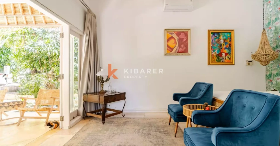 Relaxing Tropical Two Bedroom Villa with Garden Paradise in Umalas, 2-bed villa for rent in Seminyak – photo 8 of 15